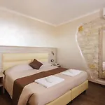 Internazionale Szálloda 3*
