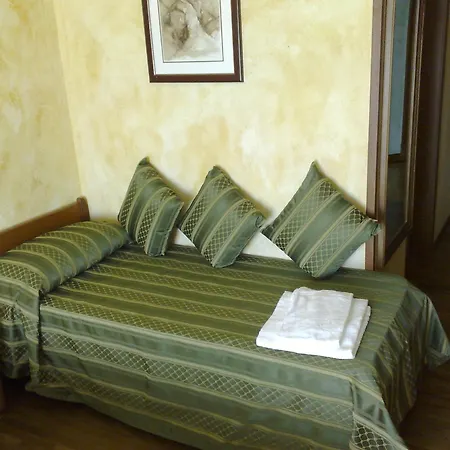 Internazionale 3* أنكونا